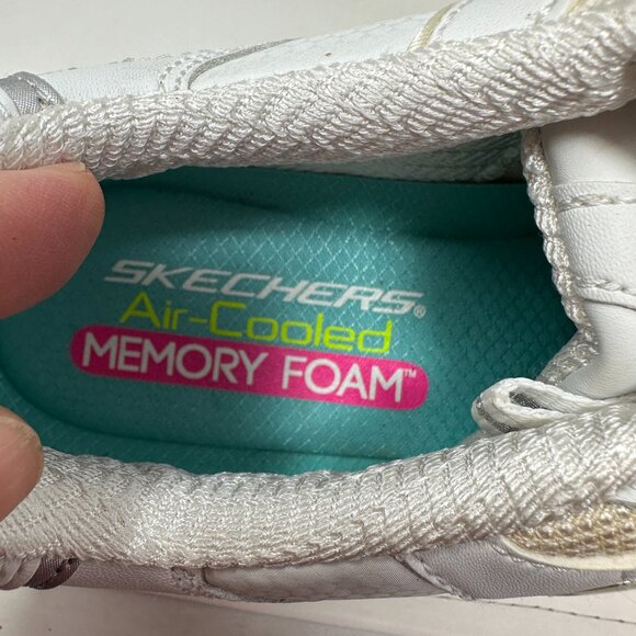 Skechers D'lites Sport Women size 9 White Athletic Sneakers - Picture 11 of 14